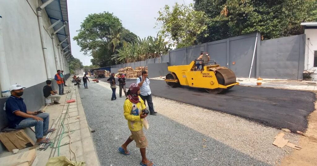 Project Hotmix jalan#hotmix #hotmixasphalt #jalanaspal #jasaaspal #jasaaspalhotmix #jasaaspalho (2)